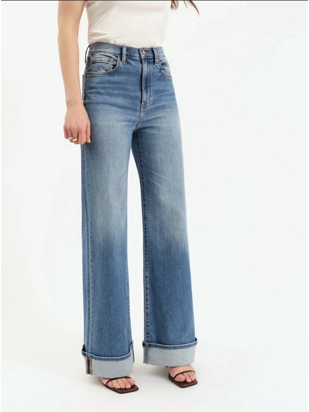DAZE DENIM Far Out High Rise Wide Leg Cuff Hug Your Body Jeans In Big Break 30
